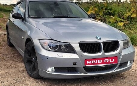 BMW 3 серия, 2006 год, 560 000 рублей, 1 фотография