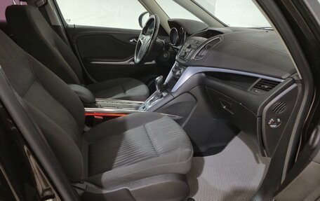 Opel Zafira C рестайлинг, 2013 год, 850 000 рублей, 13 фотография