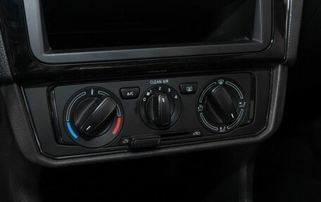 Skoda Rapid II, 2021 год, 1 615 000 рублей, 10 фотография