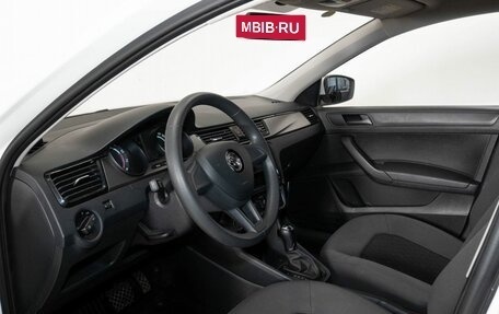 Skoda Rapid II, 2021 год, 1 615 000 рублей, 5 фотография