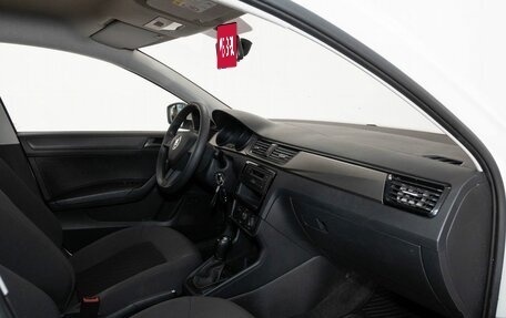 Skoda Rapid II, 2021 год, 1 615 000 рублей, 6 фотография