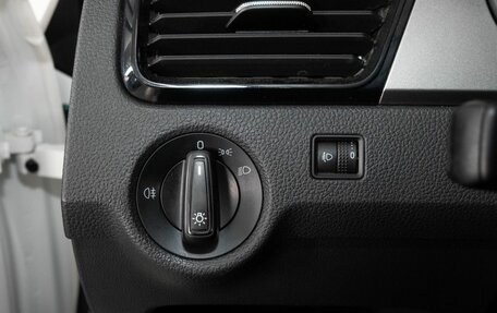 Skoda Rapid II, 2021 год, 1 615 000 рублей, 14 фотография