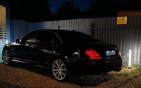 Mercedes-Benz S-Класс, 2011 год, 1 750 000 рублей, 2 фотография