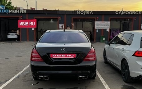 Mercedes-Benz S-Класс, 2011 год, 1 750 000 рублей, 22 фотография