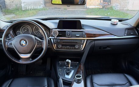 BMW 3 серия, 2011 год, 11 фотография