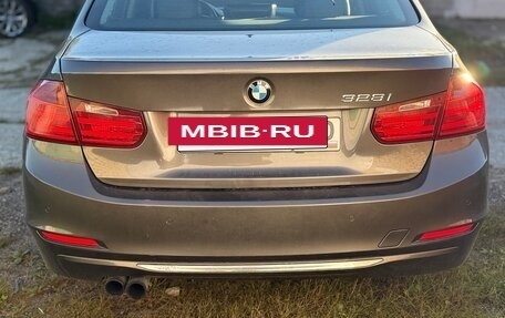 BMW 3 серия, 2011 год, 6 фотография