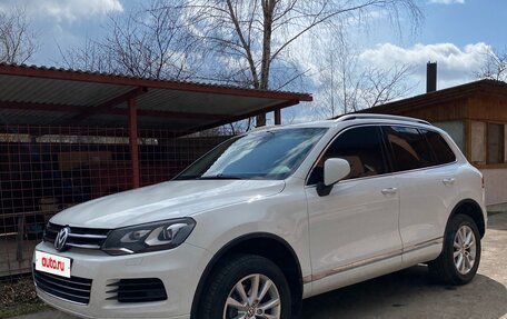 Volkswagen Touareg III, 2013 год, 2 750 000 рублей, 2 фотография
