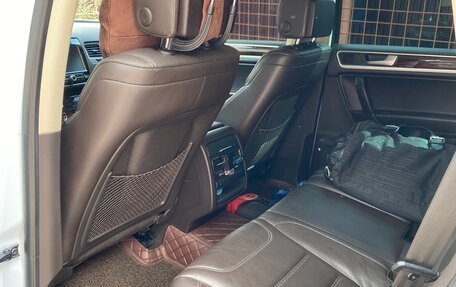 Volkswagen Touareg III, 2013 год, 2 750 000 рублей, 16 фотография