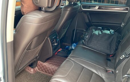 Volkswagen Touareg III, 2013 год, 2 750 000 рублей, 15 фотография
