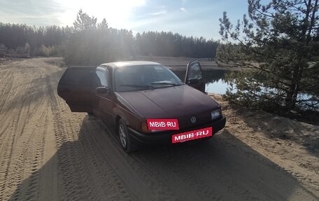 Volkswagen Passat B3, 1988 год, 65 000 рублей, 3 фотография