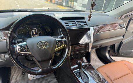Toyota Camry, 2016 год, 2 200 000 рублей, 11 фотография