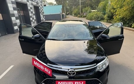 Toyota Camry, 2016 год, 2 200 000 рублей, 15 фотография