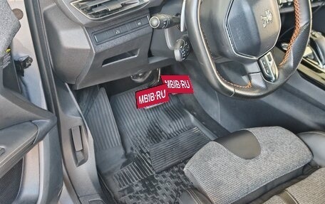 Peugeot 3008 II, 2018 год, 1 780 000 рублей, 13 фотография