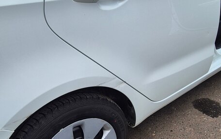 KIA Rio III рестайлинг, 2014 год, 950 000 рублей, 4 фотография