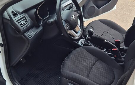 KIA Rio III рестайлинг, 2014 год, 950 000 рублей, 13 фотография