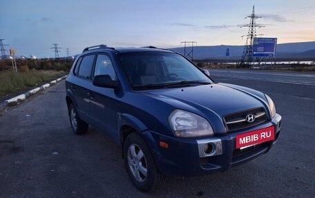Hyundai Tucson III, 2006 год, 713 000 рублей, 3 фотография