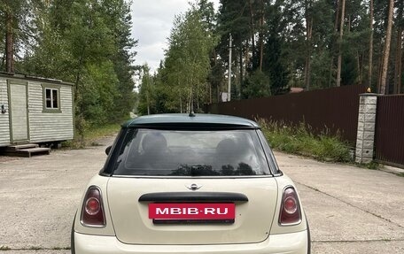 MINI Hatch, 2011 год, 650 000 рублей, 3 фотография