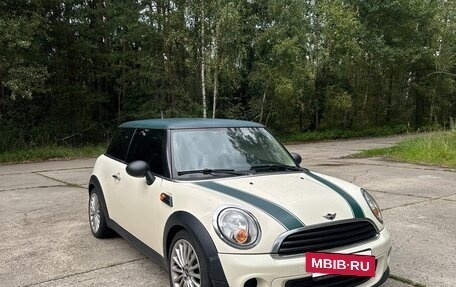 MINI Hatch, 2011 год, 650 000 рублей, 6 фотография