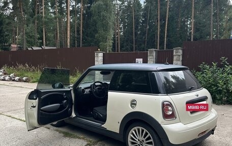 MINI Hatch, 2011 год, 650 000 рублей, 8 фотография