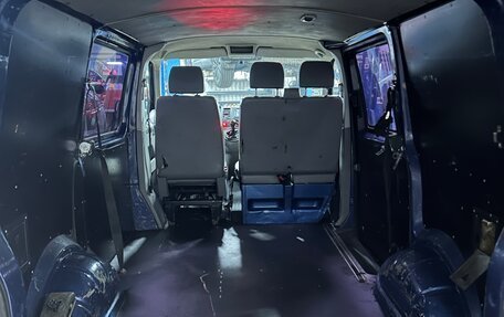 Volkswagen Transporter T5 рестайлинг, 2007 год, 640 000 рублей, 6 фотография