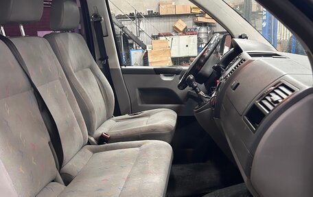 Volkswagen Transporter T5 рестайлинг, 2007 год, 640 000 рублей, 11 фотография