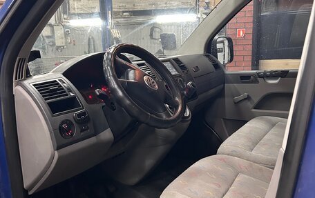 Volkswagen Transporter T5 рестайлинг, 2007 год, 640 000 рублей, 7 фотография