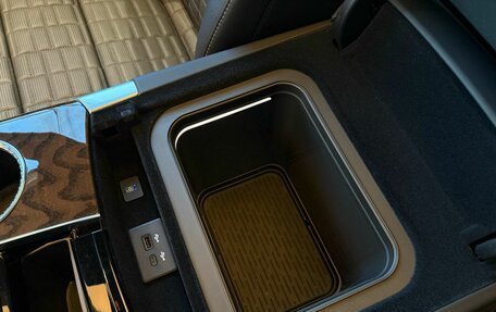 Cadillac Escalade V, 2025 год, 20 990 000 рублей, 27 фотография