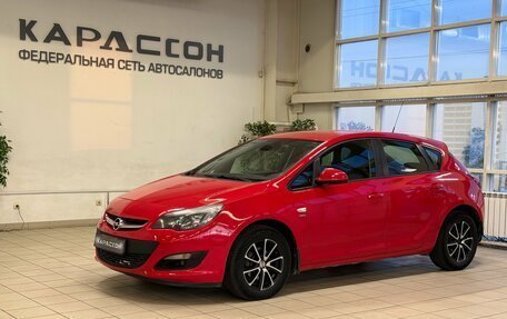 Opel Astra J, 2014 год, 820 000 рублей, 1 фотография