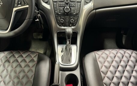 Opel Astra J, 2014 год, 820 000 рублей, 13 фотография