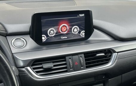 Mazda 6, 2017 год, 1 920 000 рублей, 14 фотография