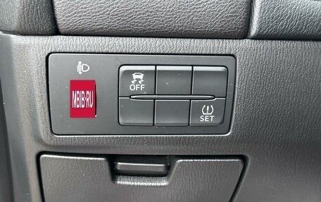 Mazda 6, 2017 год, 1 920 000 рублей, 11 фотография