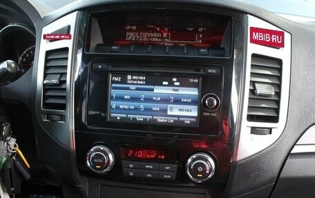 Mitsubishi Pajero IV, 2014 год, 2 080 000 рублей, 18 фотография
