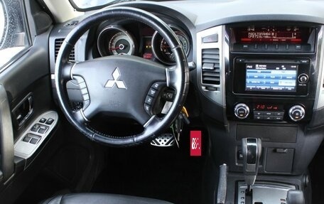 Mitsubishi Pajero IV, 2014 год, 2 080 000 рублей, 17 фотография