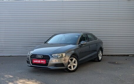 Audi A3, 2019 год, 2 375 000 рублей, 1 фотография