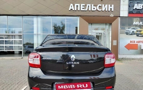Renault Logan II, 2018 год, 795 000 рублей, 18 фотография