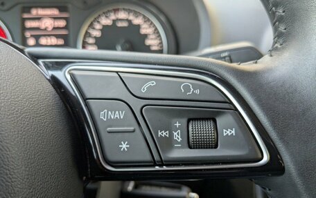 Audi A3, 2019 год, 2 375 000 рублей, 6 фотография