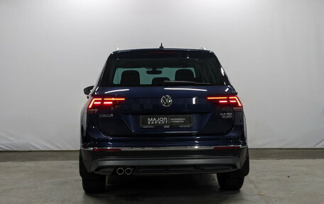 Volkswagen Tiguan II, 2017 год, 2 575 000 рублей, 6 фотография