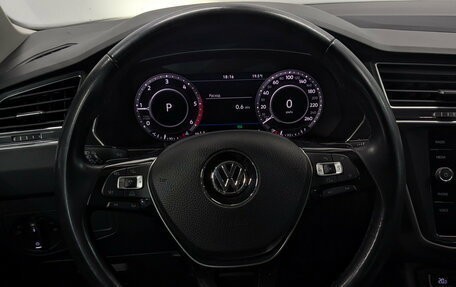 Volkswagen Tiguan II, 2017 год, 2 575 000 рублей, 23 фотография