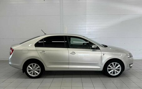 Skoda Rapid I, 2016 год, 1 050 000 рублей, 4 фотография