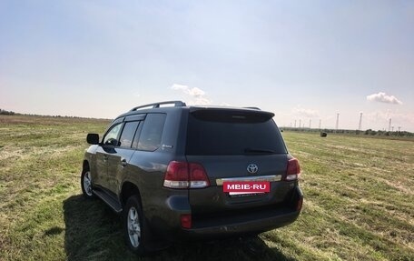 Toyota Land Cruiser 200, 2011 год, 3 800 000 рублей, 2 фотография