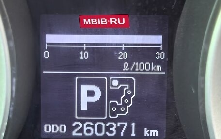 Toyota Land Cruiser 200, 2011 год, 3 800 000 рублей, 5 фотография
