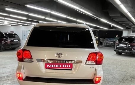 Toyota Land Cruiser 200, 2013 год, 3 550 000 рублей, 5 фотография