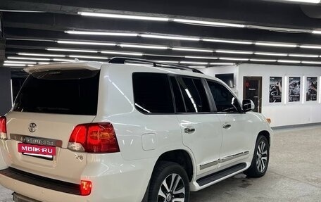 Toyota Land Cruiser 200, 2013 год, 3 550 000 рублей, 4 фотография