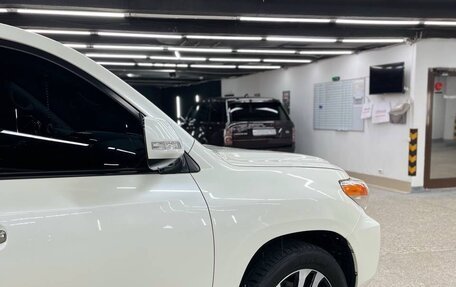 Toyota Land Cruiser 200, 2013 год, 3 550 000 рублей, 9 фотография