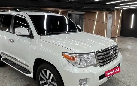 Toyota Land Cruiser 200, 2013 год, 3 550 000 рублей, 18 фотография
