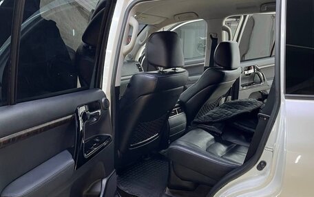 Toyota Land Cruiser 200, 2013 год, 3 550 000 рублей, 28 фотография