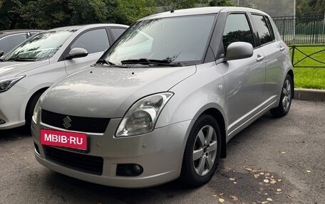 Suzuki Swift III, 2010 год, 540 000 рублей, 1 фотография