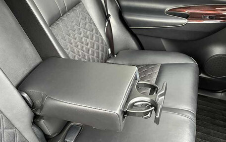Toyota Harrier, 2016 год, 1 803 000 рублей, 26 фотография
