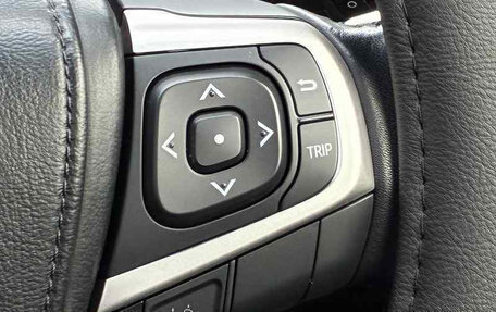 Toyota Harrier, 2016 год, 1 803 000 рублей, 14 фотография
