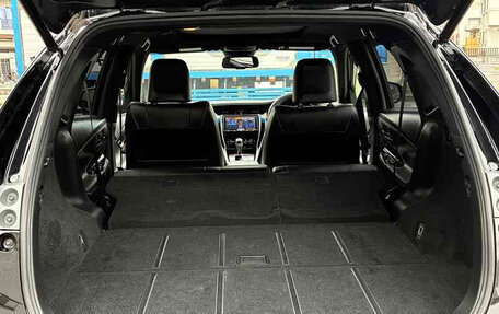 Toyota Harrier, 2016 год, 1 803 000 рублей, 31 фотография
